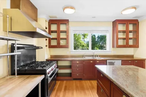 1345 Tolman Creek Road Ashland OR 97520