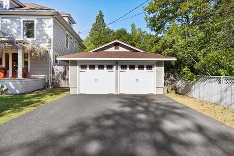 1345 Tolman Creek Road Ashland OR 97520