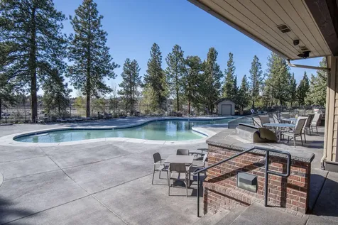 20840 SE Humber Lane Bend OR 97702