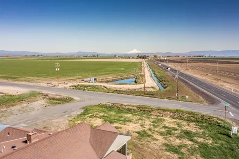 1181 NW Elm Lane Madras OR 97741