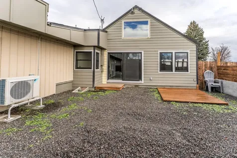 1181 NW Elm Lane Madras OR 97741