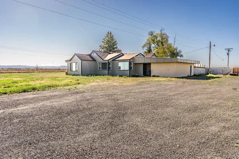 1181 NW Elm Lane Madras OR 97741