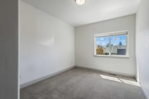 2788 NE Great Horned Place Bend OR 97701