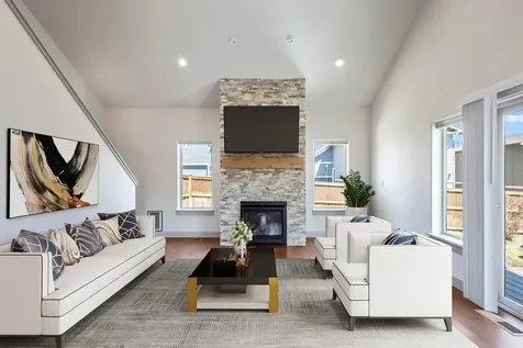 2788 NE Great Horned Place Bend OR 97701