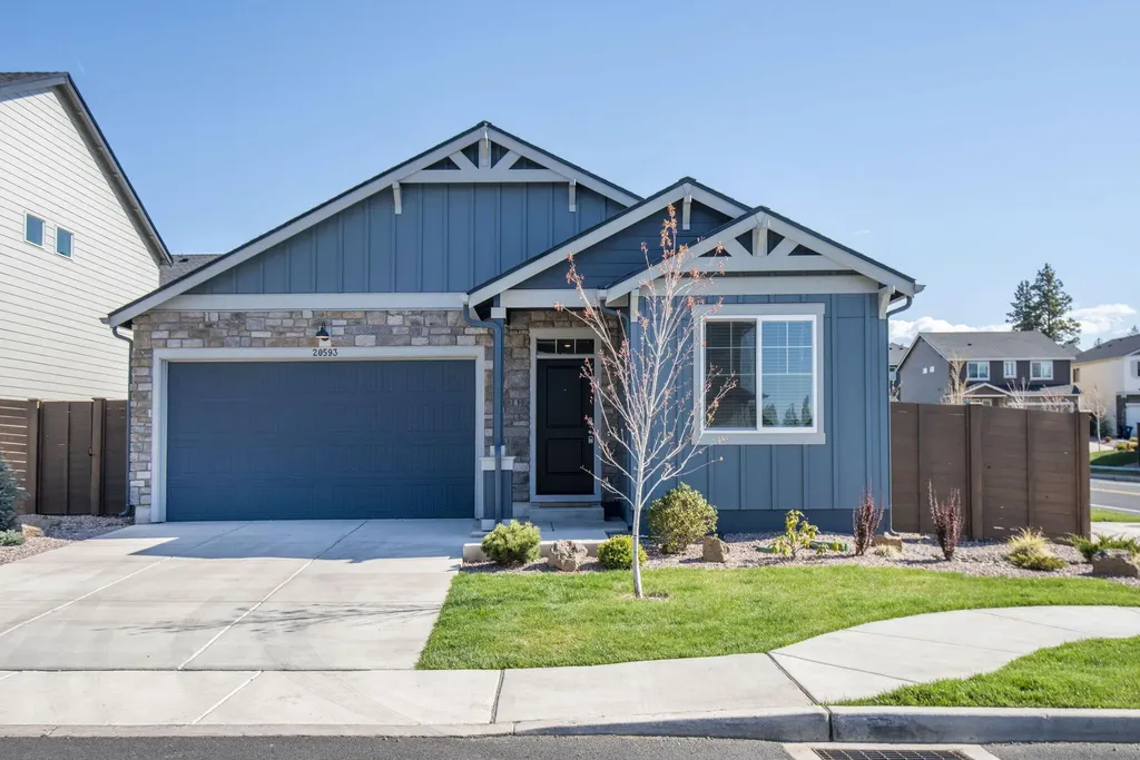 20593 SE Byron Avenue Bend OR 97702