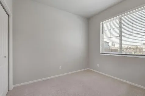 20593 SE Byron Avenue Bend OR 97702