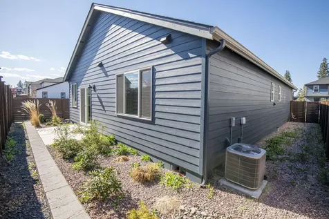 20593 SE Byron Avenue Bend OR 97702