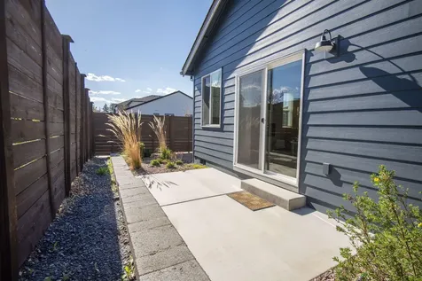 20593 SE Byron Avenue Bend OR 97702