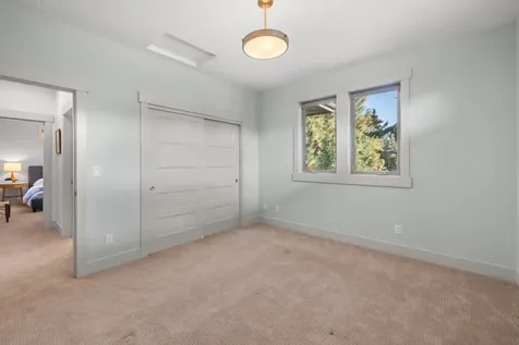 2204 NW Lolo Drive Bend OR 97703
