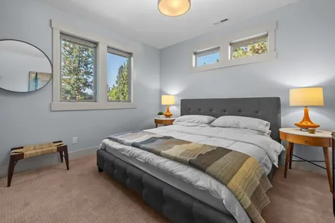 2204 NW Lolo Drive Bend OR 97703