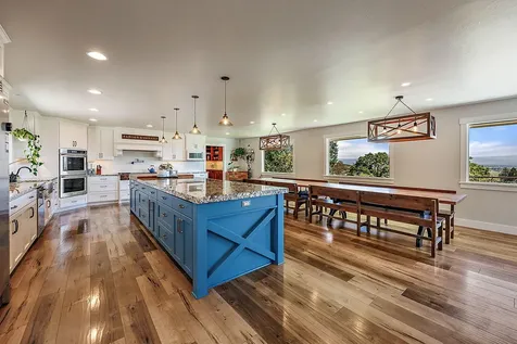 4640 Scenic Avenue Central Point OR 97502