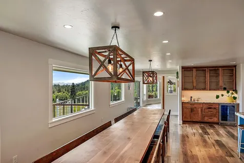 4640 Scenic Avenue Central Point OR 97502