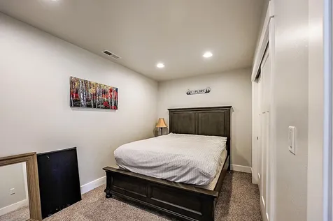 4640 Scenic Avenue Central Point OR 97502