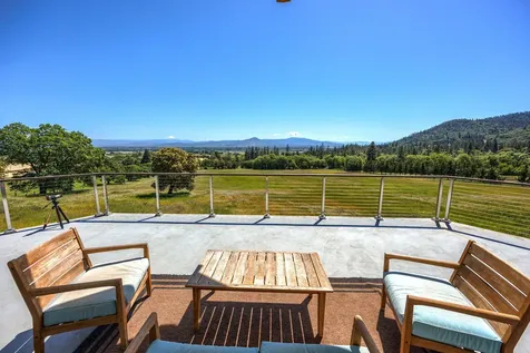 4640 Scenic Avenue Central Point OR 97502