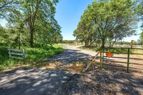 4640 Scenic Avenue Central Point OR 97502