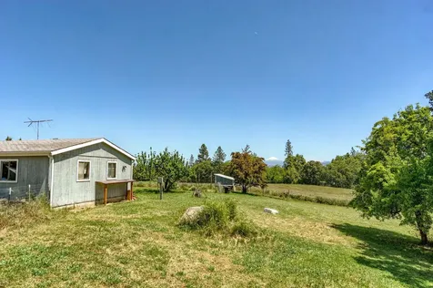 4640 Scenic Avenue Central Point OR 97502