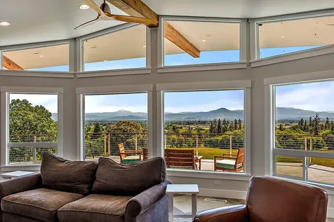 4640 Scenic Avenue Central Point OR 97502