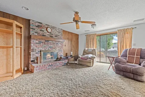 3039 Lazy Creek Drive Medford OR 97504