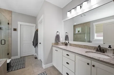2447 SW Valleyview Drive Redmond OR 97756