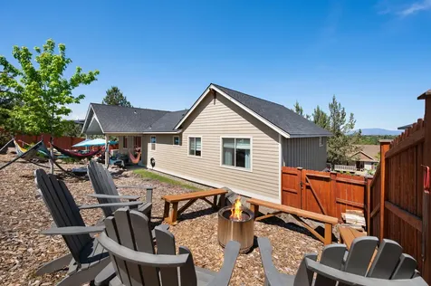 2447 SW Valleyview Drive Redmond OR 97756