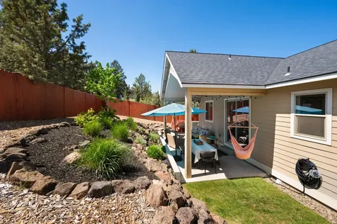 2447 SW Valleyview Drive Redmond OR 97756