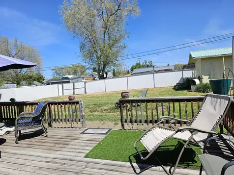 2447 Darrow Avenue Klamath Falls OR 97601