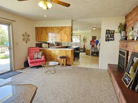 2447 Darrow Avenue Klamath Falls OR 97601