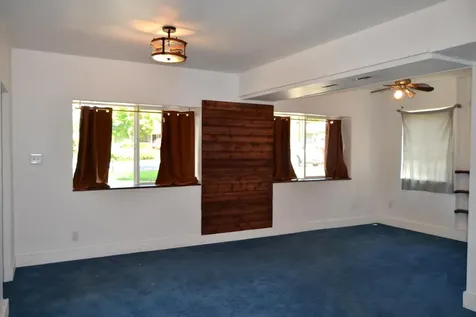 1604 Crown Avenue Medford OR 97504