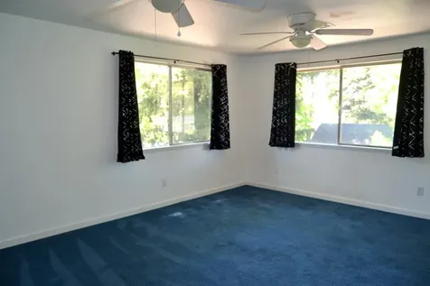 1604 Crown Avenue Medford OR 97504