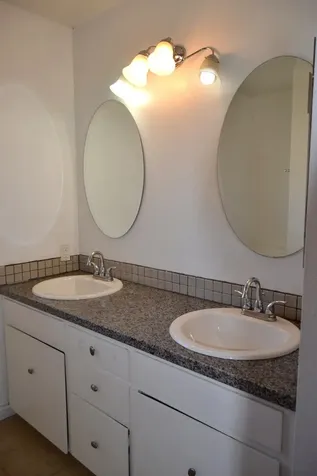 1604 Crown Avenue Medford OR 97504