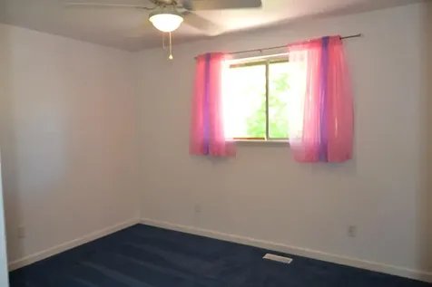 1604 Crown Avenue Medford OR 97504