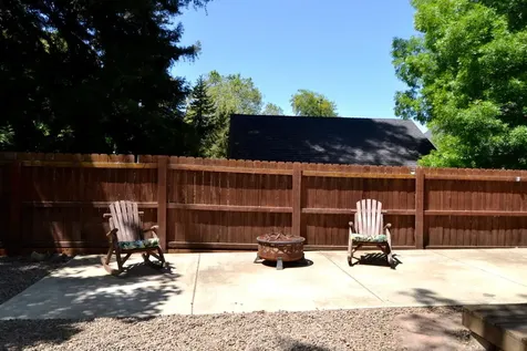 1604 Crown Avenue Medford OR 97504