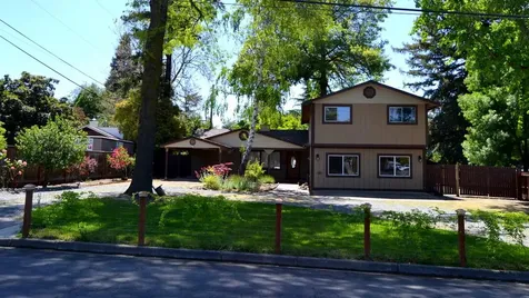 1604 Crown Avenue Medford OR 97504