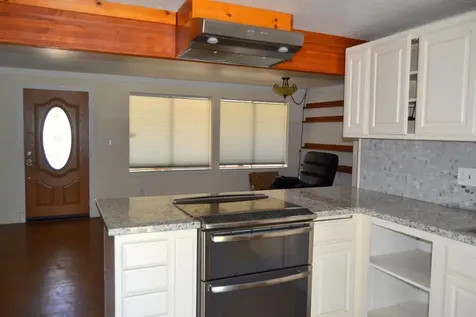 1604 Crown Avenue Medford OR 97504