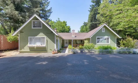2100 Rogue River Highway Grants Pass OR 97527