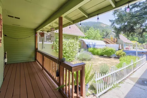 2100 Rogue River Highway Grants Pass OR 97527