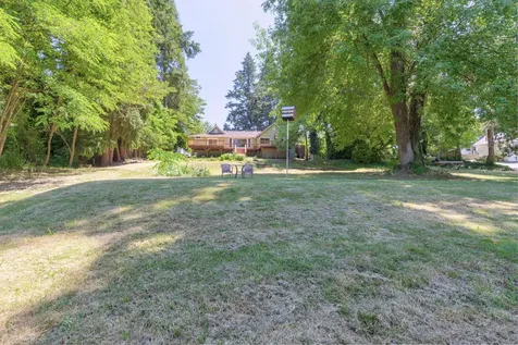 2100 Rogue River Highway Grants Pass OR 97527