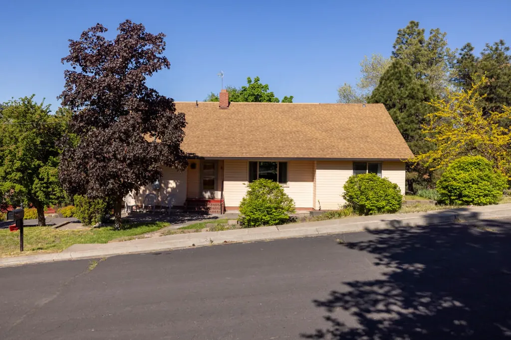 1800 Modoc Street Klamath Falls OR 97601