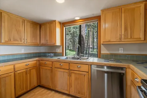 16010 Green Forest Road La Pine OR 97739
