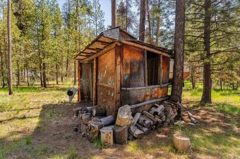 16010 Green Forest Road La Pine OR 97739