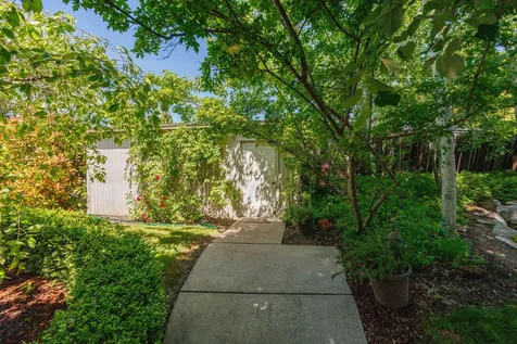 1519 Stardust Way Medford OR 97504