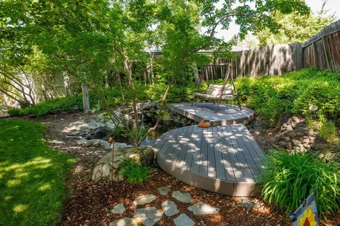 1519 Stardust Way Medford OR 97504