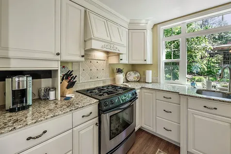 1519 Stardust Way Medford OR 97504