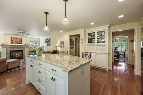 1519 Stardust Way Medford OR 97504