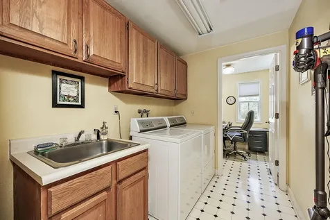 1519 Stardust Way Medford OR 97504