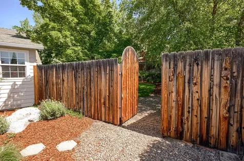 1519 Stardust Way Medford OR 97504