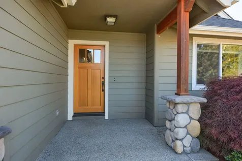 437 SE Cadet Court Grants Pass OR 97527