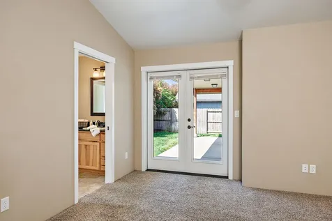 437 SE Cadet Court Grants Pass OR 97527