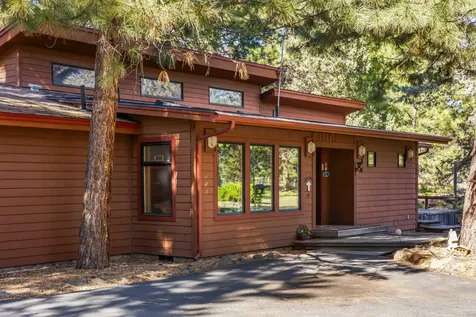 60525 Brookswood Boulevard Bend OR 97702