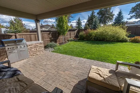 2970 SW Yew Park Lane Redmond OR 97756